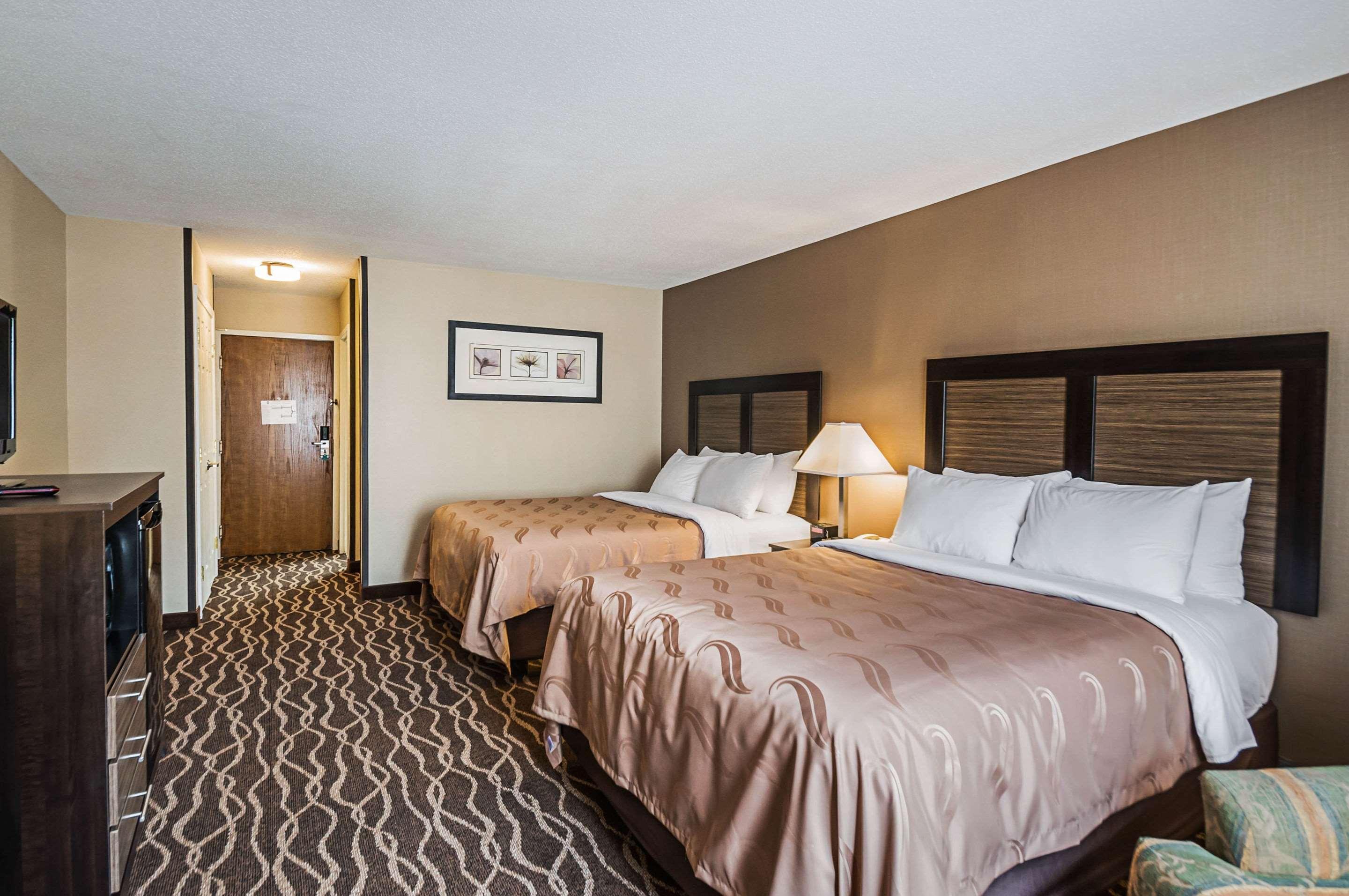 Quality Inn & Suites Frostburg-Cumberland Εξωτερικό φωτογραφία