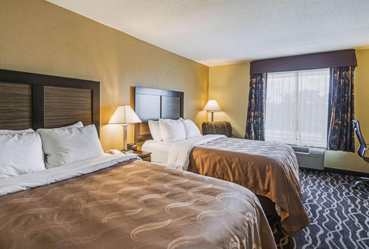 Quality Inn & Suites Frostburg-Cumberland Εξωτερικό φωτογραφία